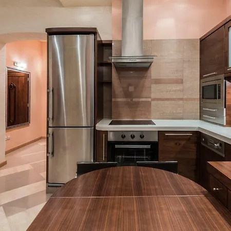 Excellent Apart On Main Square / Ac / Quiet Apartament