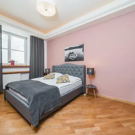 Apartament Excellent Apart On Main Square / Ac / Quiet *