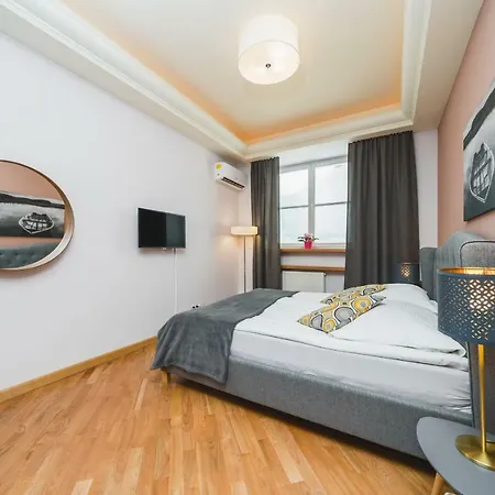 Apartament Excellent Apart On Main Square / Ac / Quiet *